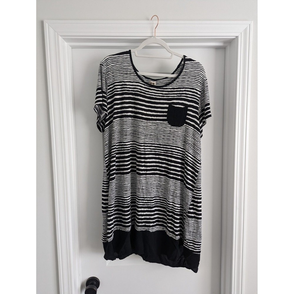 Anne Klein Pocket Tunic T-Shirt Top Women's 2X Black White Stretch Short Sleeve